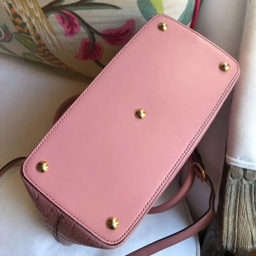 💗 GUCCI Guccissima Small Zippered Bucket Tote Satchel in Rose